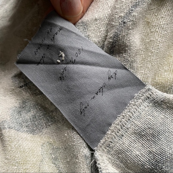 Raquel Allegra blue floral print button up shirt - Picture 5 of 7